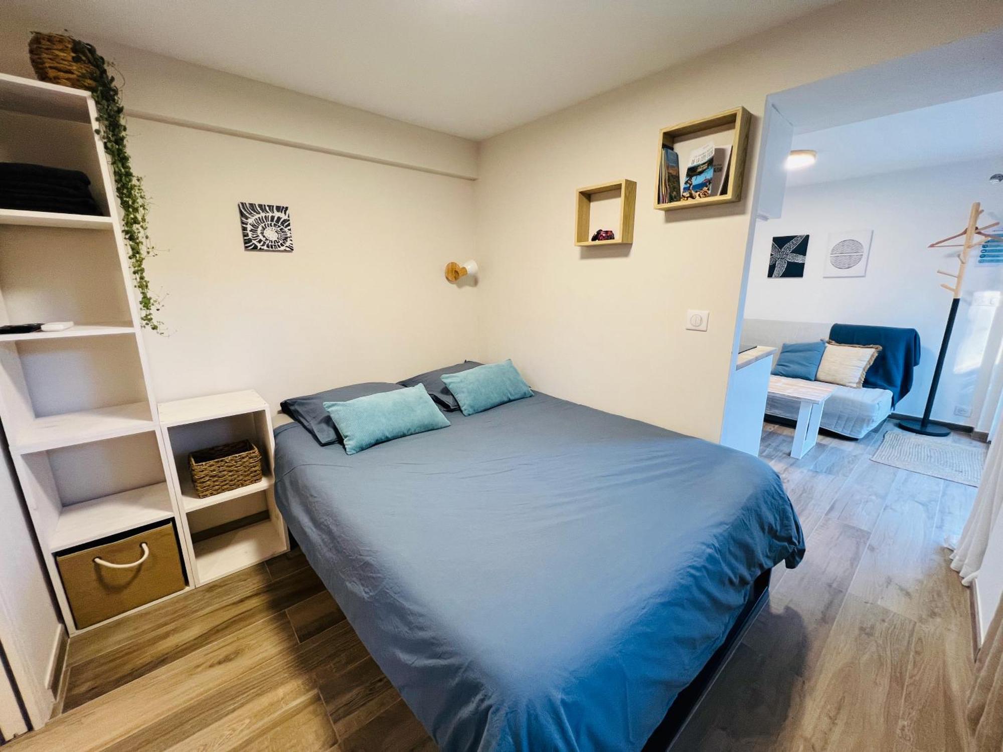 Studio With Private Car Park And Air Con Valbonne Exterior foto